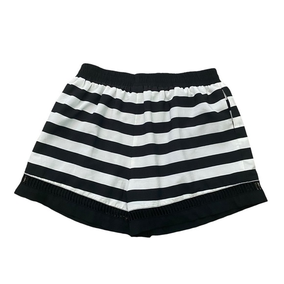 THML Striped Shorts with Hem Detail Size Small Black / White - Picture 2 of 13
